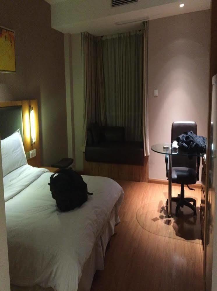 Ji Hotel Shanghai Jingan Temple Kangding Road Luaran gambar